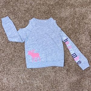 Abercrombie kids pullover with shoulder cutouts